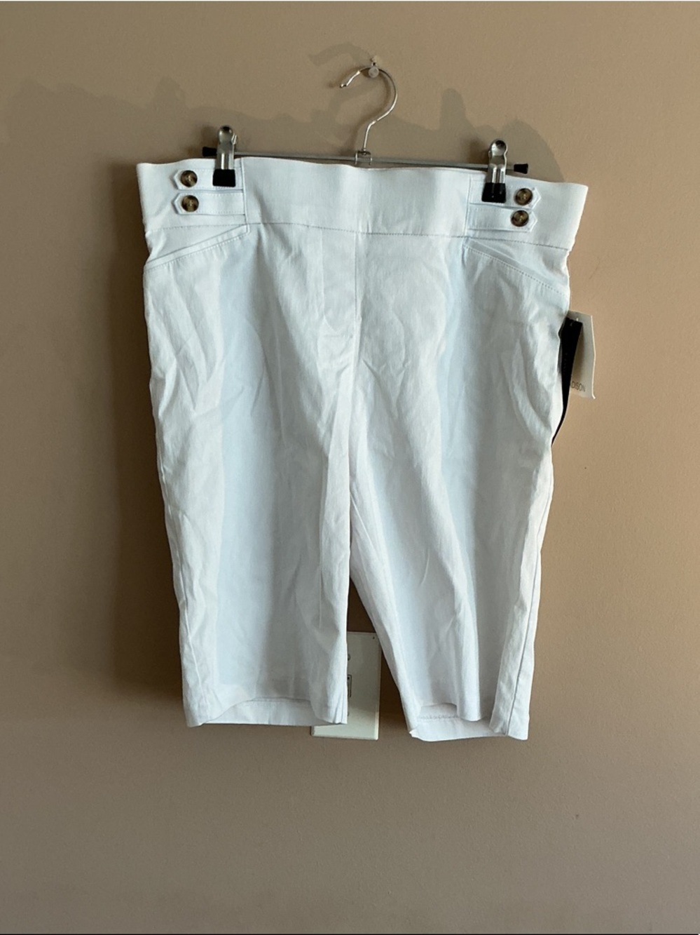 NW T Madison White High-Waist Bermuda Shorts